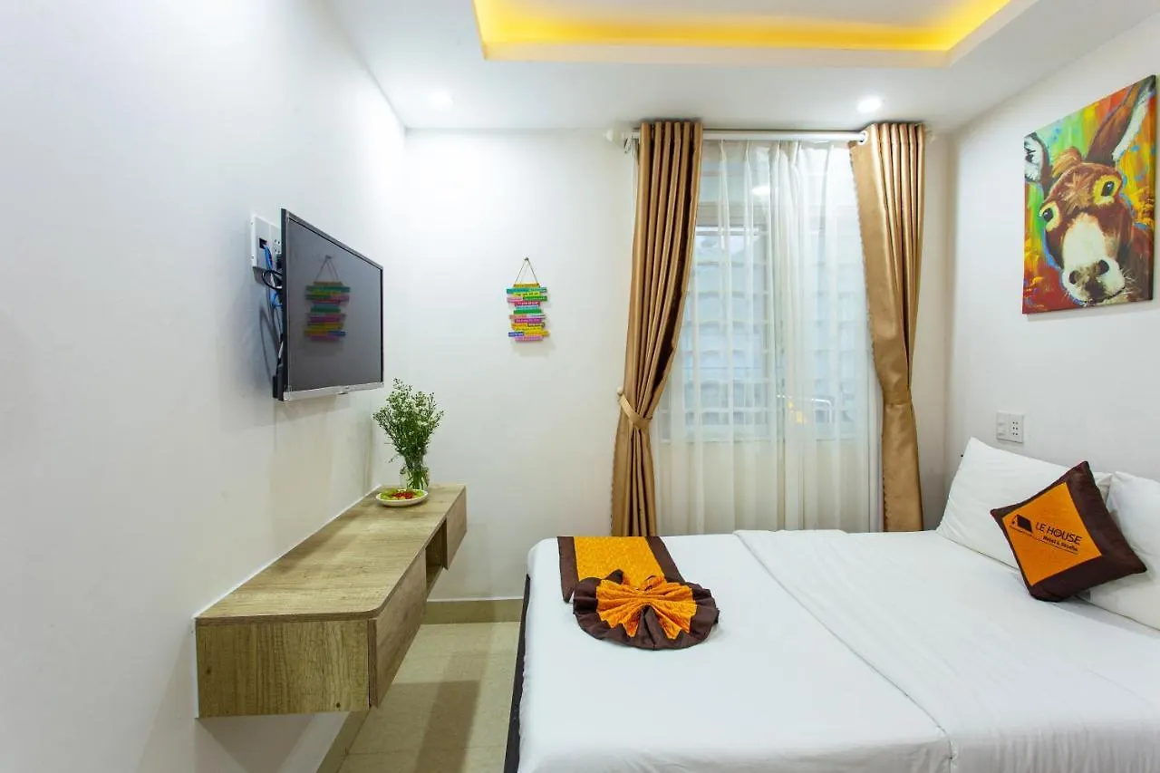 Le House Hotel And Studio Đà Nẵng 2*,  Vietnam